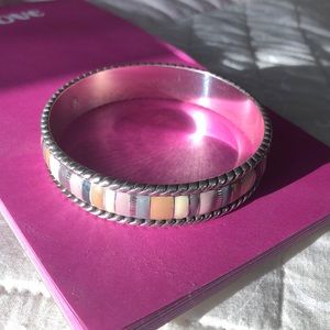 Bangle bracelet